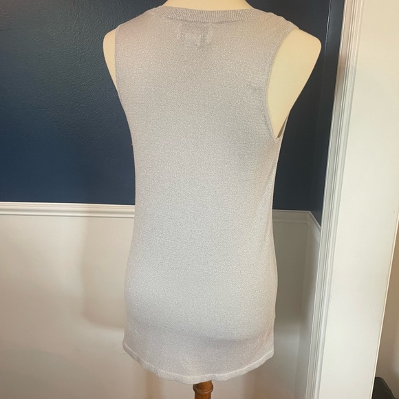 Peck & Peck silver sleeveless top - Picture 4 of 8